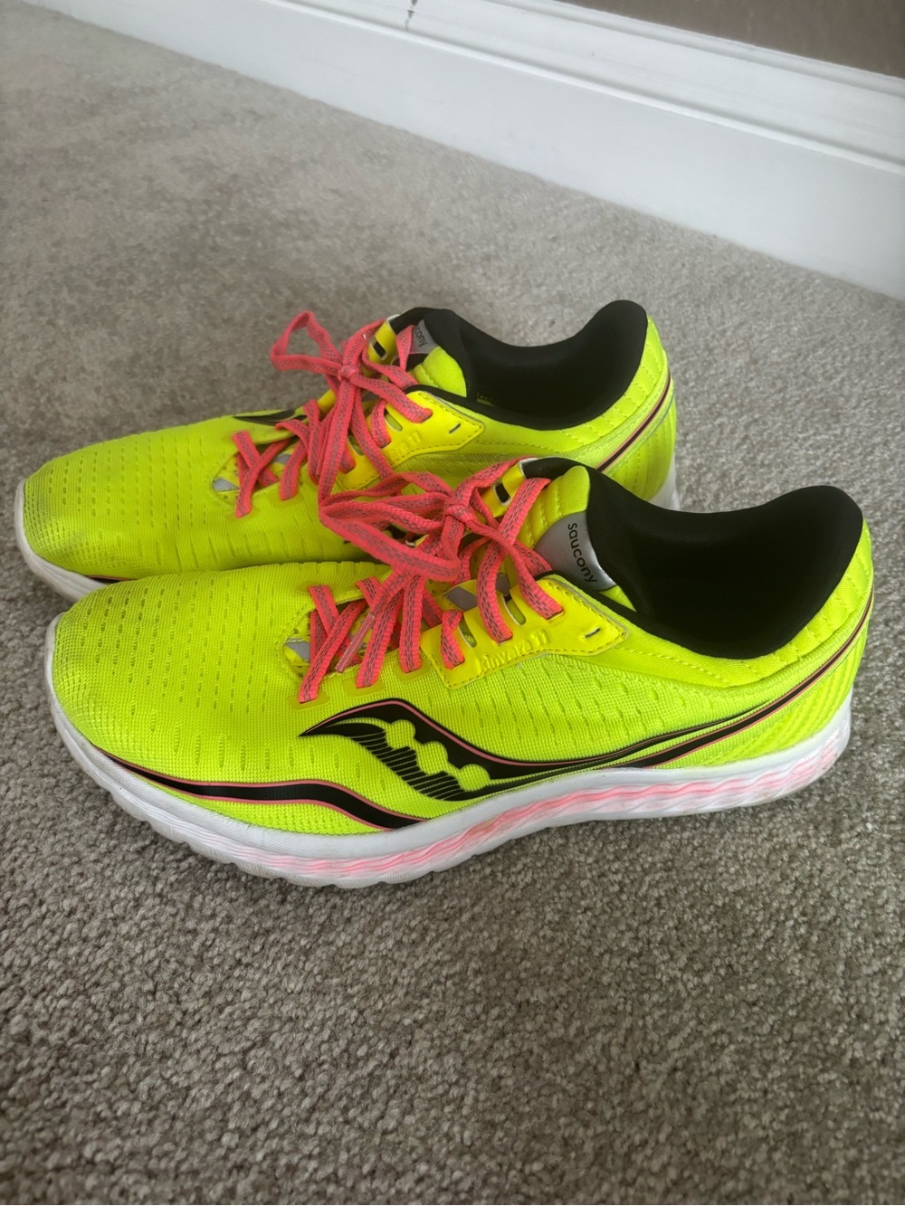 Saucony Women's Neon Yellow Running Shoes with Pink Laces and Black Accents